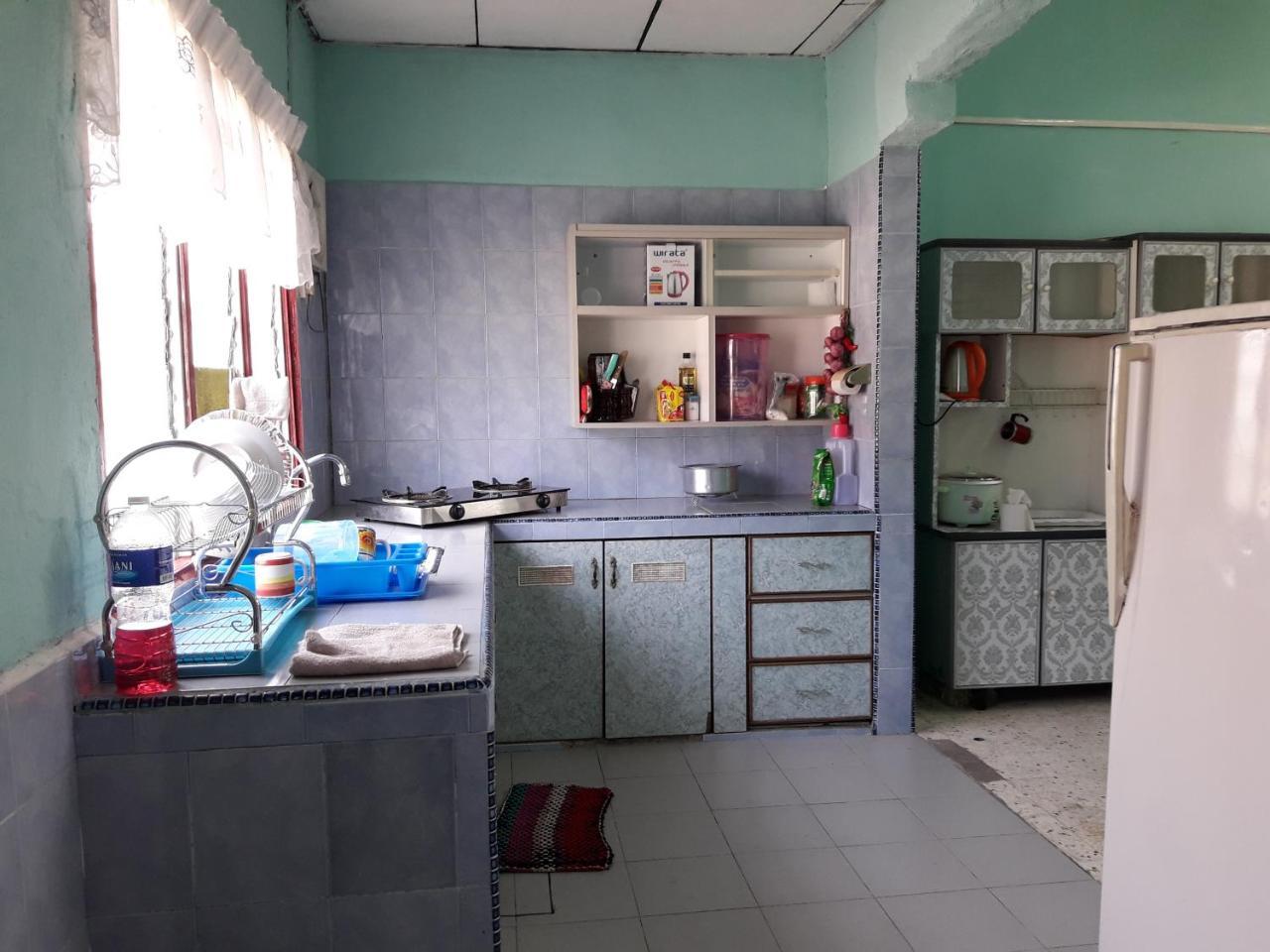 Homestay Ustaz Taiping Exterior photo